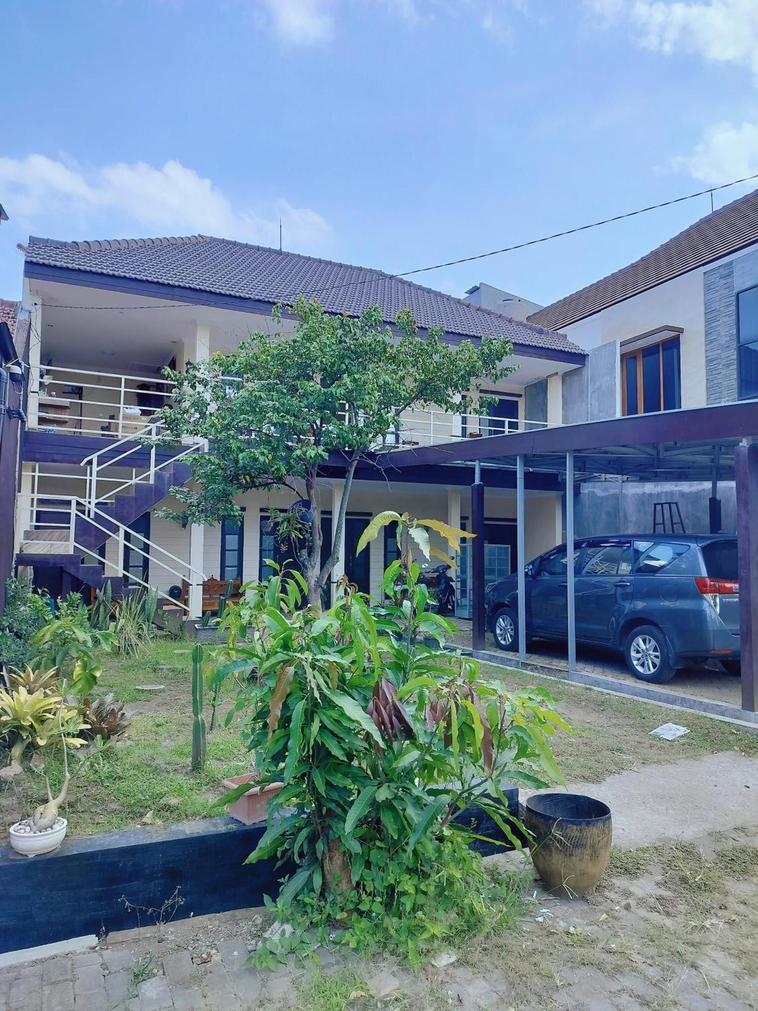 Sulfat Indah Home Stay Syariah Ngadipuro Экстерьер фото